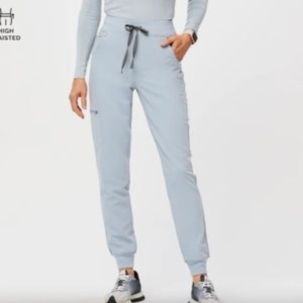 Wear FIGS - High Waisted Zamora Jogger Scrub Pants - Dusty Blue - XS